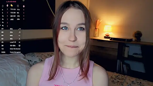 MaliaBourraine online show from November 2025 07:11:02 AM