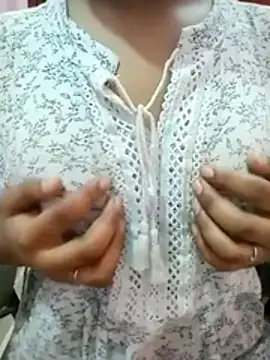 pari rani7 online show from October 2025 04:02:02 AM