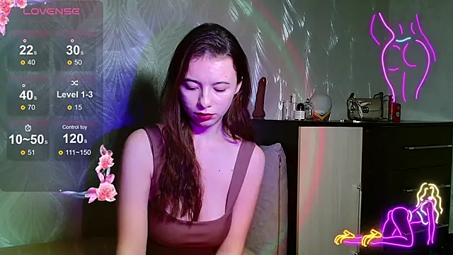 Snapshot of ViolettaMoll chatting on November 2025 07:08:02 PM ViolettaMoll online show from November 2025 07:08:02 PM