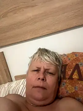 Snapshot of VyC7564 chatting on October 2025 09:07:02 AM VyC7564 online show from October 2025 09:07:02 AM