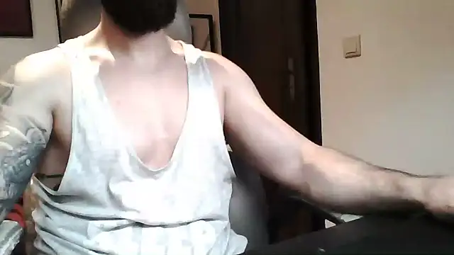 yourfantasy777 online show from June 2026 11:19:01 PM