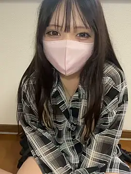 Snapshot of Yua_nyan_cute chatting on October 2025 06:47:01 AM Yua nyan cute online show from October 2025 06:47:01 AM