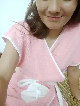 phuongxinhxan online show from November 2025 01:43:03 PM