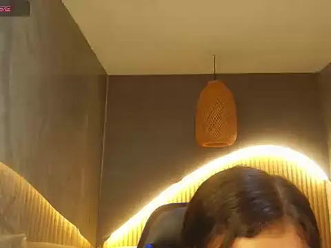 dany r  online show from September 2025 01:26:02 PM