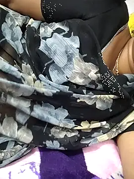 sweetqueen143 online show from March 2026 03:51:01 PM