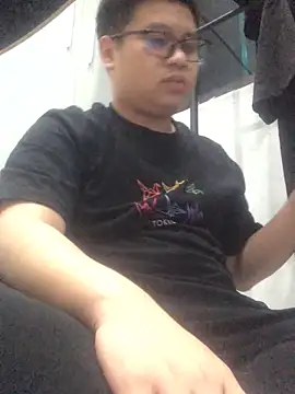 Snapshot of loveninja chatting on February 2026 04:17:01 PM loveninja online show from February 2026 04:17:01 PM