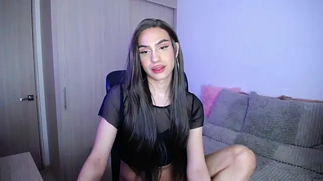 Snapshot of SamaraSilex chatting on October 2025 02:52:01 AM SamaraSilex online show from October 2025 02:52:01 AM