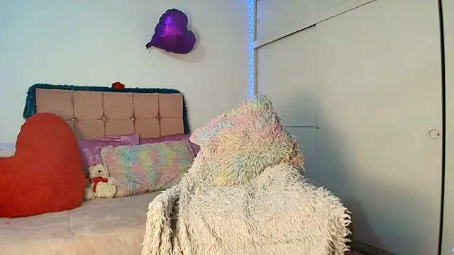 Snapshot of cat_nasty chatting on June 2026 09:34:01 PM cat nasty online show from June 2026 09:34:01 PM