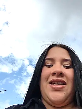 Cloe 27 online show from October 2025 07:47:01 PM