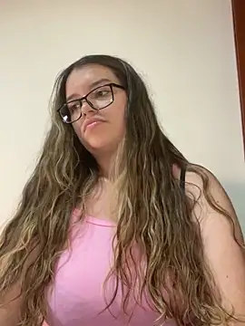 Snapshot of Aphrill chatting on October 2025 02:21:01 AM Aphrill online show from October 2025 02:21:01 AM