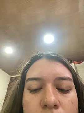 Snapshot of Aphrill chatting on October 2025 08:58:01 PM Aphrill online show from October 2025 08:58:01 PM