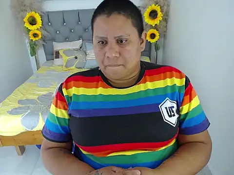 hotlesby valery online show from December 2025 12:10:01 PM