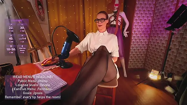 Giantess Eva online show from May 2026 06:26:01 PM