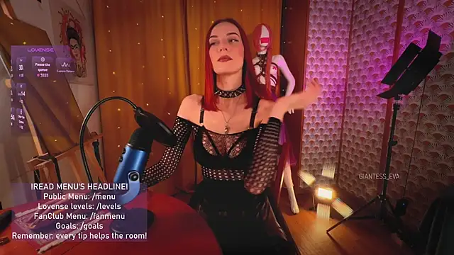 Giantess Eva online show from May 2026 07:01:02 PM