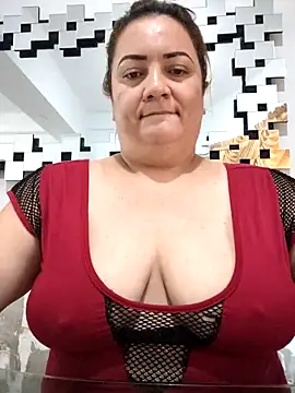 Snapshot of SachaFire chatting on September 2025 10:11:02 PM SachaFire online show from September 2025 10:11:02 PM