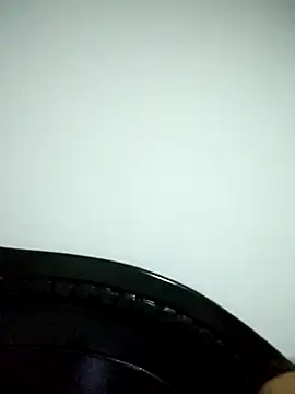 Snapshot of SachaFire chatting on April 2026 03:57:01 AM SachaFire online show from April 2026 03:57:01 AM