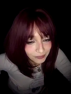 lucianasama online show from May 2026 06:00:01 AM
