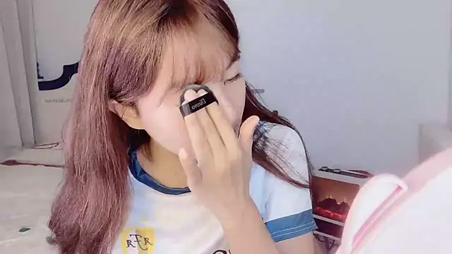 Snapshot of Thalia1149 chatting on October 2025 03:31:02 AM Thalia1149 online show from October 2025 03:31:02 AM