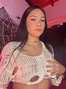 liahouses online show from October 2025 10:07:01 PM