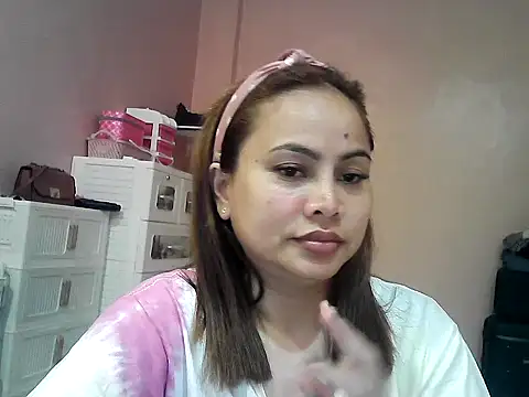 Amarrahlyn online show from May 2026 10:10:02 AM