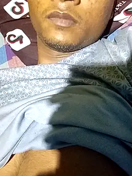 Snapshot of ashenerantha chatting on November 2025 05:20:01 AM ashenerantha online show from November 2025 05:20:01 AM