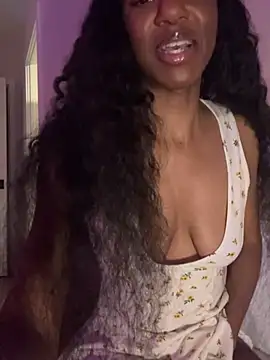 LoveDreaux online show from April 2026 05:01:02 AM