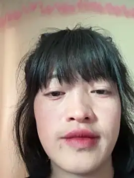 Snapshot of Tramy_xx chatting on December 2025 06:08:02 AM Tramy xx online show from December 2025 06:08:02 AM