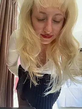 RonnieKiss online show from January 2026 06:07:02 AM