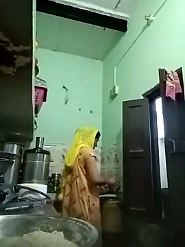 Cute-Charvii online show from April 2026 01:05:02 AM