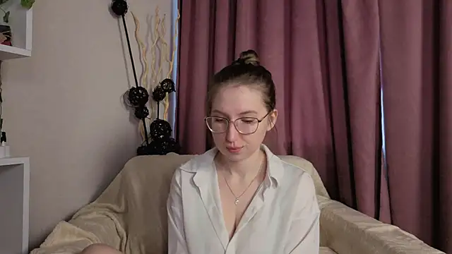 DaliaRadtke online show from December 2025 09:29:01 AM