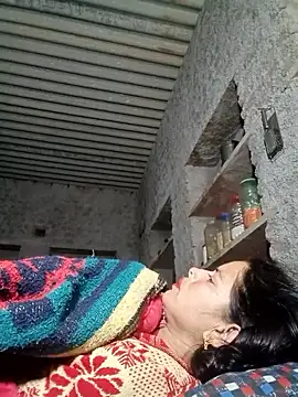 M-Kajal456 online show from November 2025 10:32:02 PM