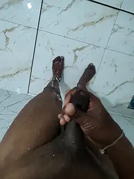 Snapshot of DICKLANKA chatting on February 2026 04:03:02 PM DICKLANKA online show from February 2026 04:03:02 PM