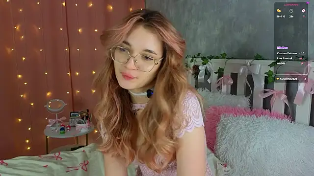 vivyboo111 online show from February 2026 07:33:02 PM