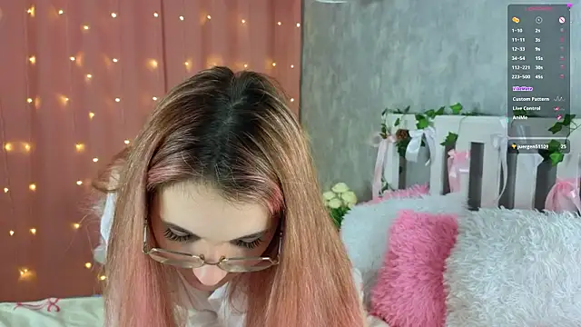 Snapshot of vivyboo111 chatting on March 2026 08:04:01 PM vivyboo111 online show from March 2026 08:04:01 PM