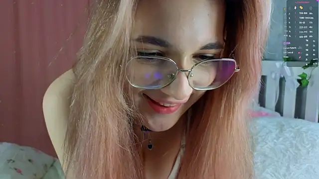 Snapshot of vivyboo111 chatting on March 2026 08:12:02 PM vivyboo111 online show from March 2026 08:12:02 PM