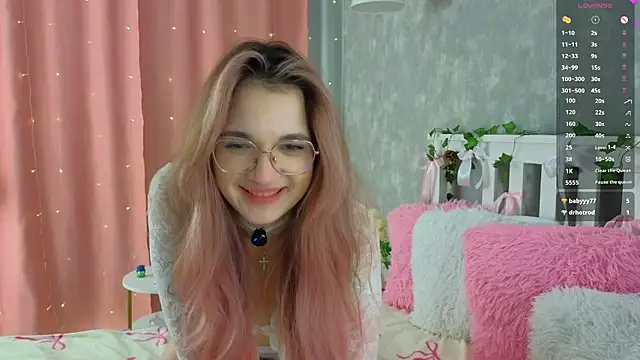 Snapshot of vivyboo111 chatting on March 2026 09:41:02 PM vivyboo111 online show from March 2026 09:41:02 PM