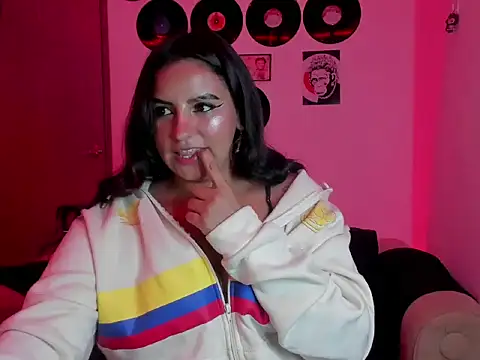 Sex sof online show from July 2026 11:33:01 PM