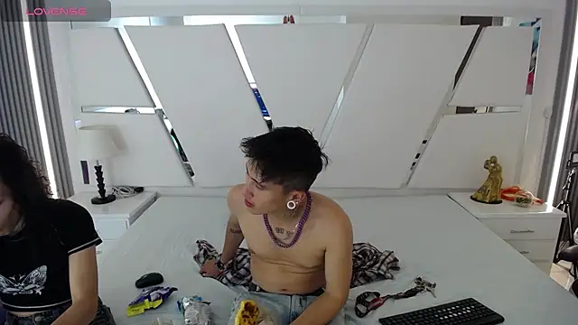 oblivionlove online show from May 2026 09:53:01 PM