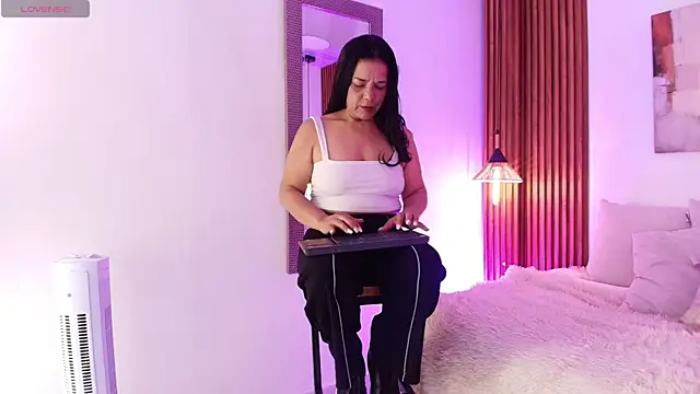 EvaGoddess  online show from June 2026 08:02:01 PM