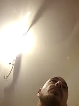 Snapshot of jimmyking1004___ chatting on November 2025 10:31:02 PM jimmyking1004 online show from November 2025 10:31:02 PM