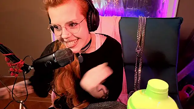 tacodeluxxxe online show from March 2026 04:27:01 AM