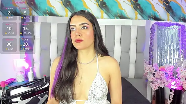 Snapshot of IsaDiiaz chatting on April 2026 05:30:01 AM IsaDiiaz online show from April 2026 05:30:01 AM