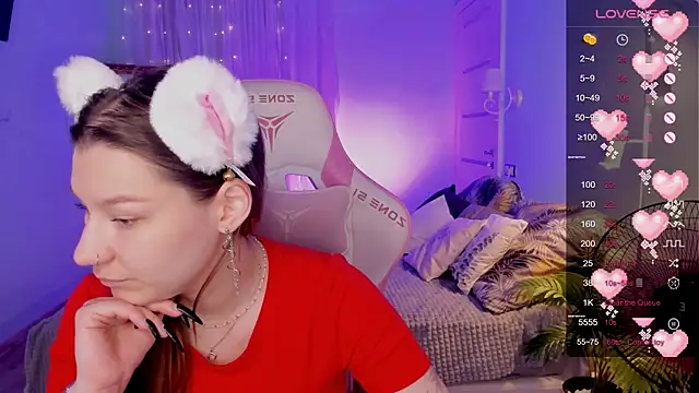 LinaBlossom  online show from July 2026 06:00:01 AM