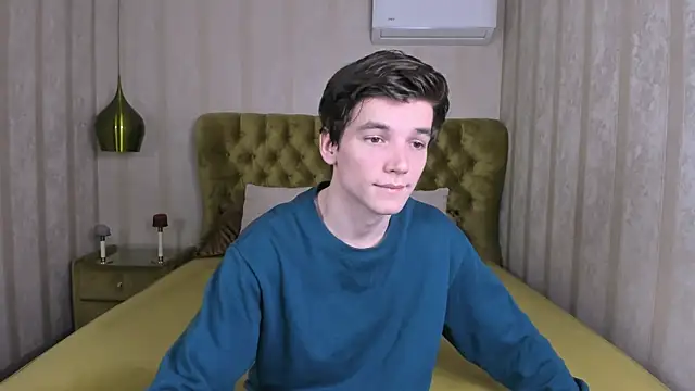 Snapshot of alfred_joness chatting on September 2025 07:33:02 AM alfred joness online show from September 2025 07:33:02 AM