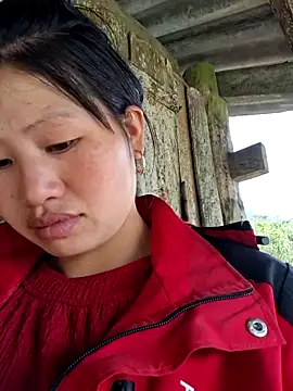 diamond-- online show from December 2025 01:22:02 AM