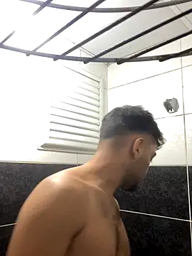 astoperaa online show from September 2025 04:30:01 PM