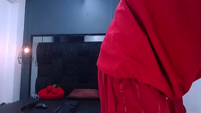 Daniel delux  online show from October 2025 11:52:02 AM