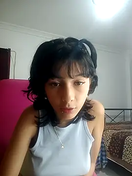 Snapshot of xoxo_milk chatting on September 2025 03:47:01 PM xoxo milk online show from September 2025 03:47:01 PM