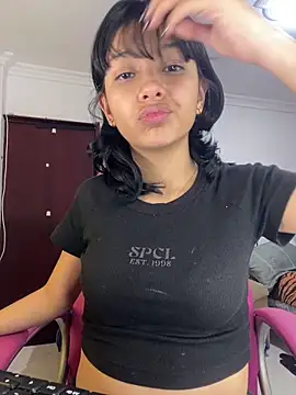 xoxo milk online show from November 2025 08:02:02 PM