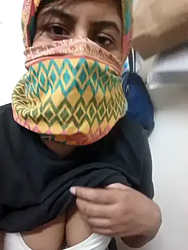 Snapshot of Shazfairy chatting on December 2025 08:57:01 PM Shazfairy online show from December 2025 08:57:01 PM